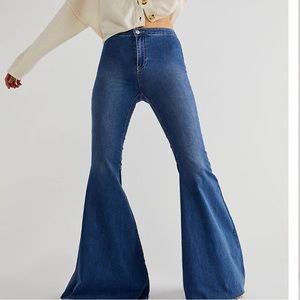 FREE PEOPLE - Float on Flares, Jericho Blue, Size 31.